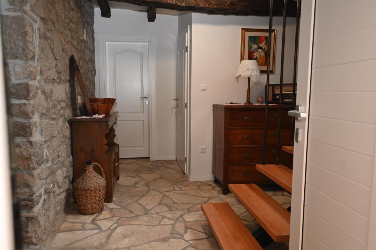 Villa Mavrici, Neighbors Free Бузет Екстер'єр фото
